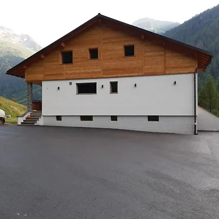 Chalet Eureka Chalet